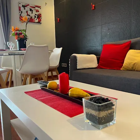 El Balcon De La Chus 아파트 료렛 드 마르