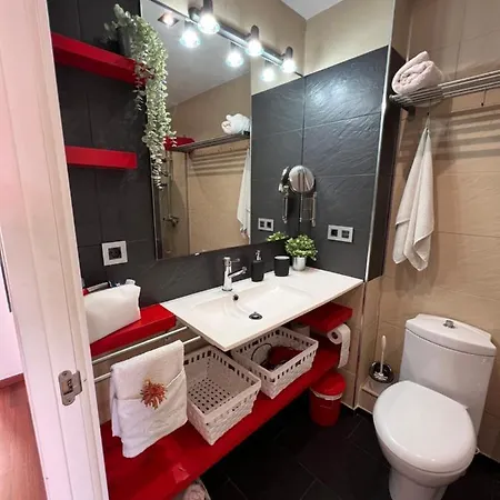 El Balcon De La Chus * Льорет-де-Мар