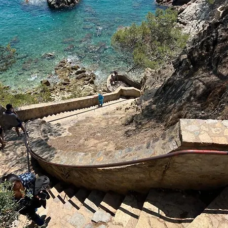 El Balcon De La Chus * リョレート・デ・マル